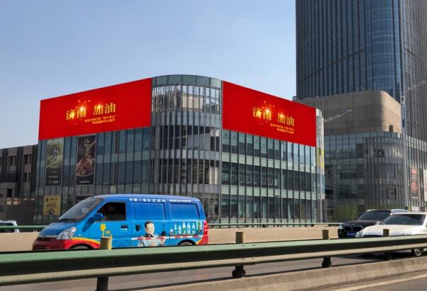 濟(jì)南戶(hù)外燈箱大牌廣告